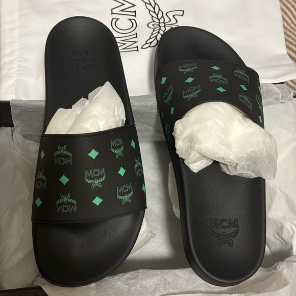 MCM Logo Pool Slides Size 42 Black and Teal - Picture 2 of 4